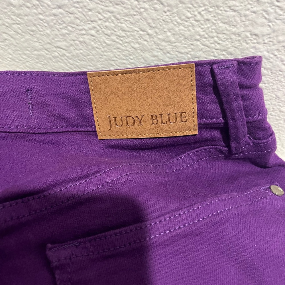 Medium high waisted purple Judy Blue shorts